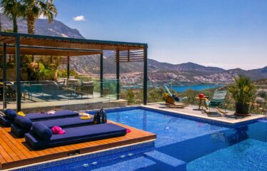 Luxury Villa Five Bedroom in Kalkan